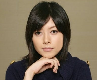 真木よう子の離婚原因や不倫疑惑は 旦那や子供は 視聴率 廃業 反論について ニュース エンスポ