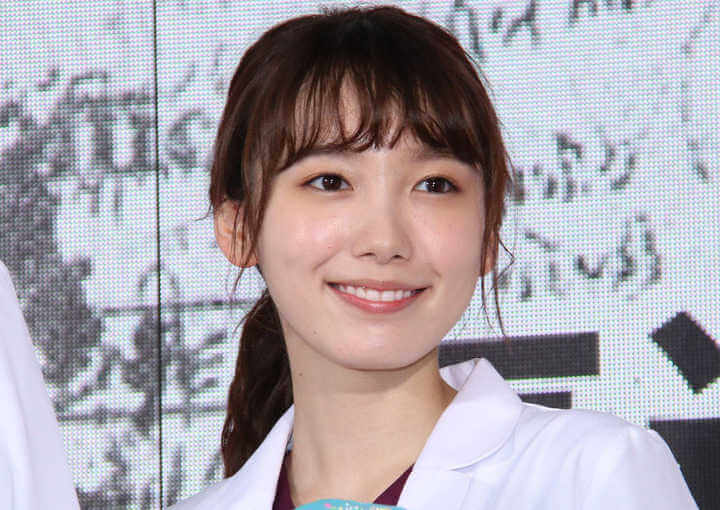 飯豊まりえ 実家がお金持ちで父親や母親の職業は 熱愛彼氏や男性遍歴がすごい カップ スリーサイズや高校大学についても調査 ニュース エンスポ